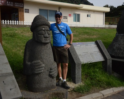 Dan and the Jeju Statue